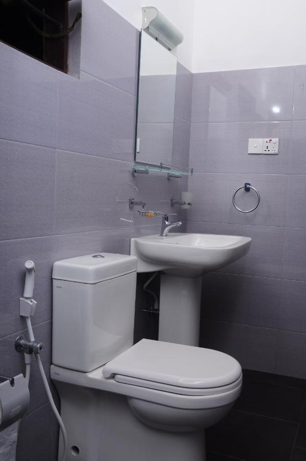Traveller'S Home Hotel Tissamaharama Ruang foto